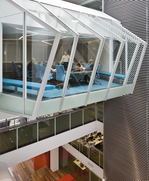 Macquarie Bank by Clive Wilkinson Architects